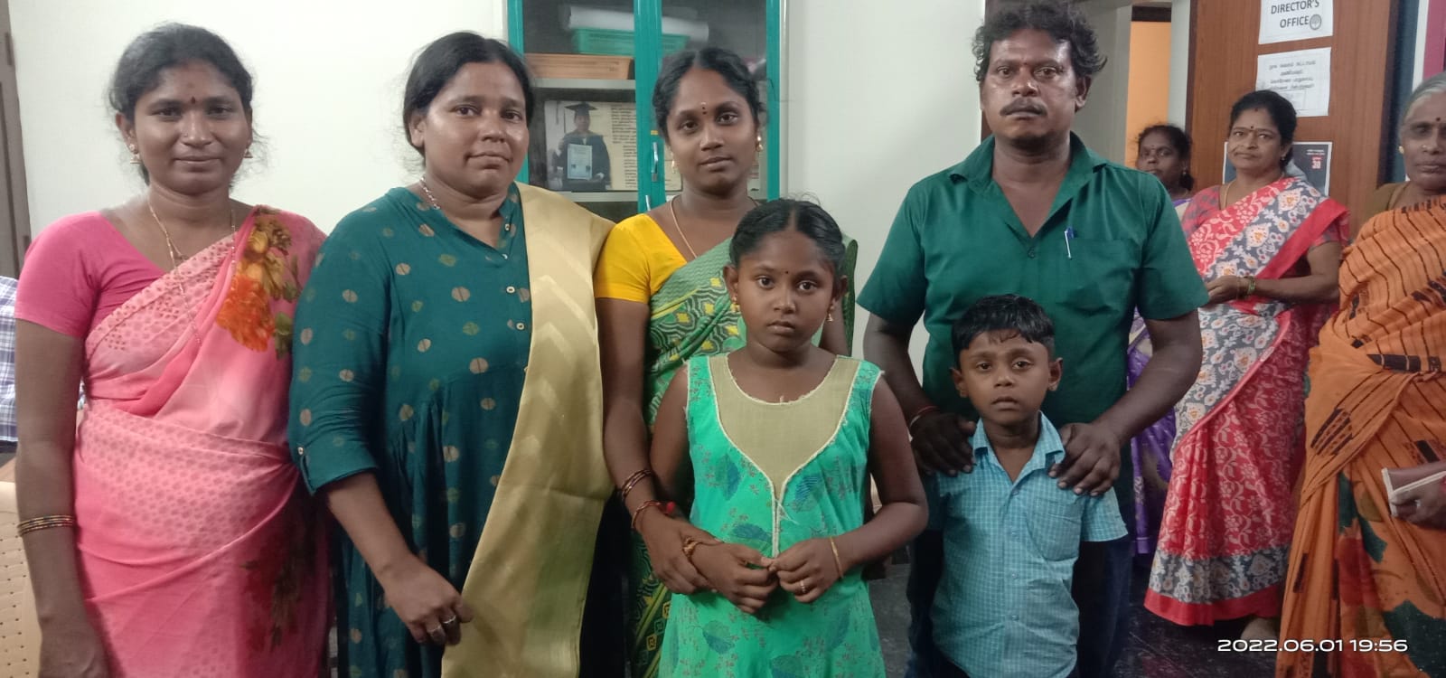 https://1ngo.sgp1.digitaloceanspaces.com/media/thendralmovement/Jeyachandran + Eswari  (1)_70tipzK.jpeg